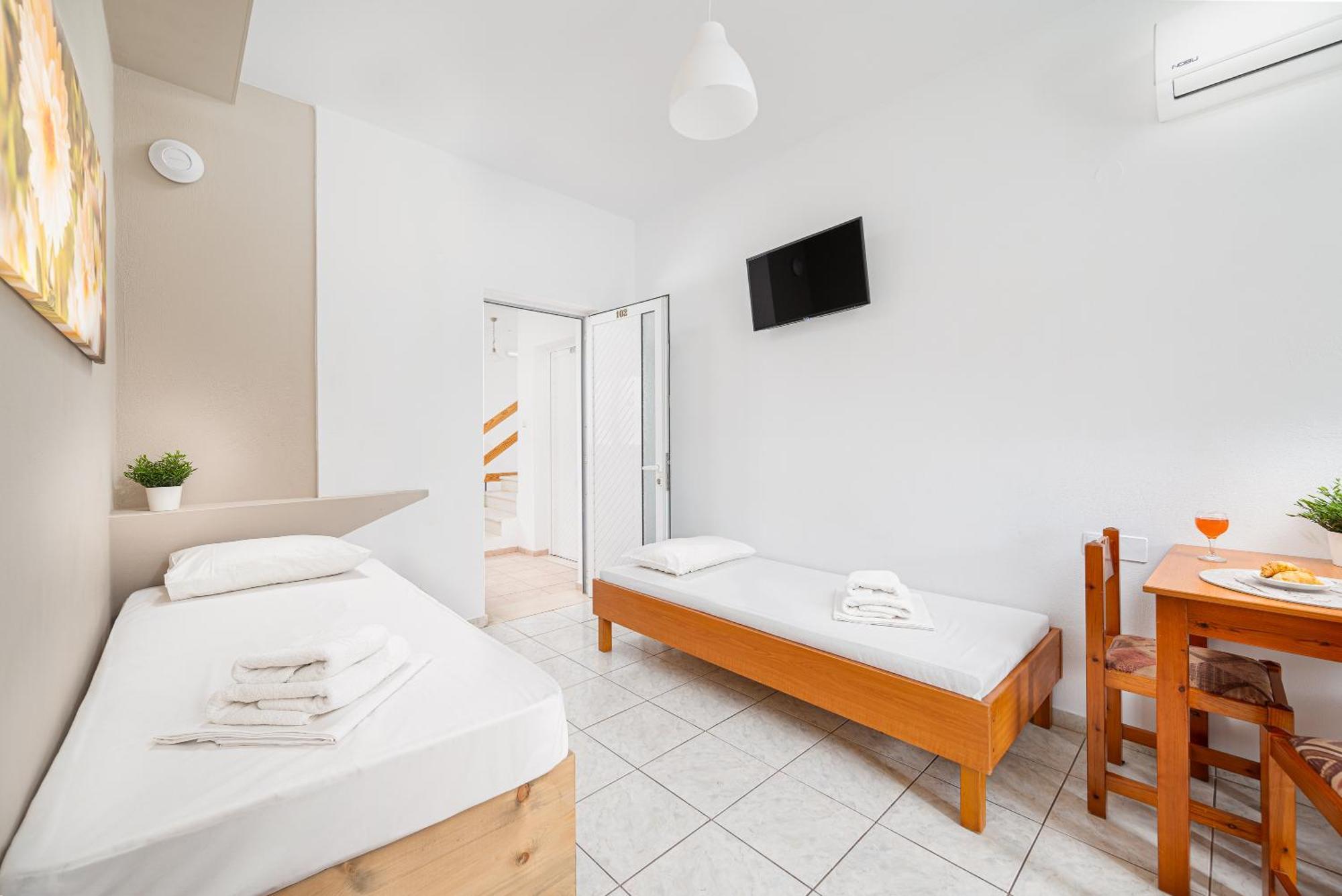 Mylos Apartments Anissaras Hersonissos  Dış mekan fotoğraf